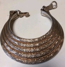Collier Argent  Teneur ?? Torque  LAOS XlX  XX eme ???  Diamètre Intérieur 10 Cm