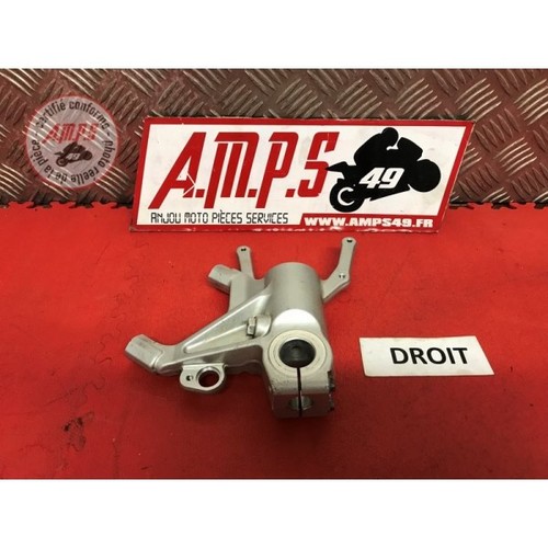 Pied fourche droit - de,