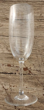 Flute à Champagne en Cristal de "BACCARAT", Modèle PERFECTION, H = 19 cm