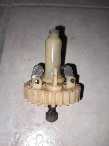 Pignon regulateur moteur - pignon,