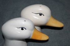Vintage Ceramic Duck Salt &