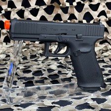 NEW Glock G17 Gen 5 MOS CO2