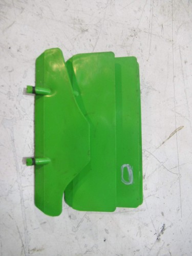 Protection radiateur droit