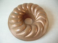 Ancien moule à gâteau Trottier en cuivre étamé de 25 cm N°1