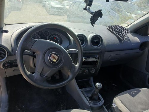 Serrure avant droit seat - serrure,
