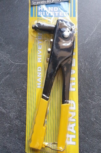 Pince riveter à - pince,