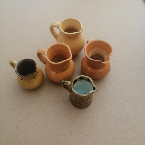 Lot pichets miniatures - de,