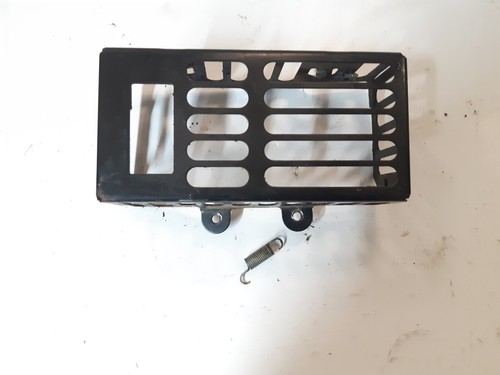 Grille échappement de - échappement,