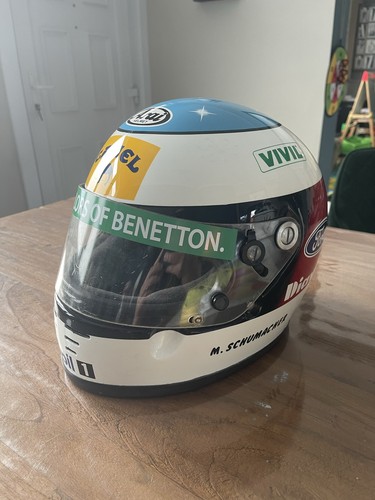 Arai gp2 helmet - gp2, f1