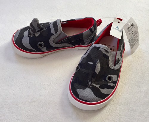 Baby gap - baby, shark