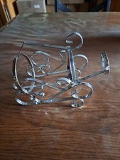 Serviteur A Vin En Fer 