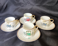 4 tasses à café, à moka en porcelaine de Limoges décor calèches
