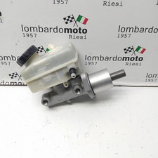 Réservoir Liquide Pompe