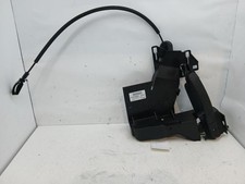 Serrure avant gauche FORD FIESTA 5 PHASE 1 1372467