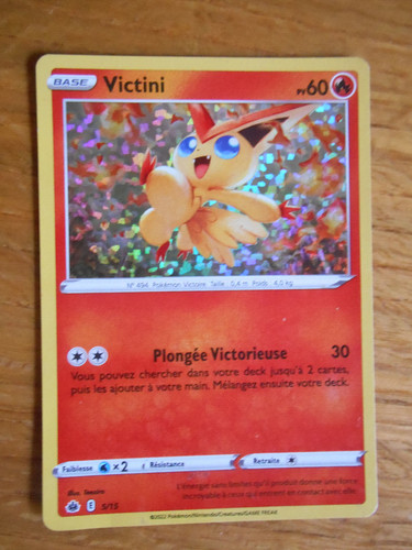 Carte pokémon holo victini - carte,