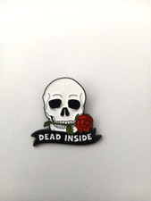 PINS METAL   TETE DE MORT AVEC
