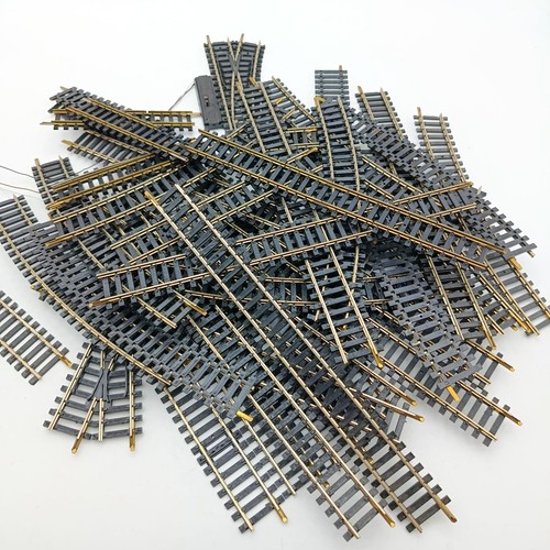 Lot pièces rails - 40,