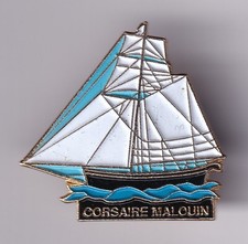 RARE PINS PIN'S .. BATEAU BOAT