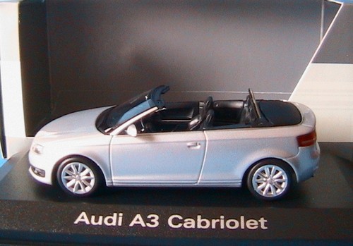 Audi 2009 cabriolet - 2.0t,