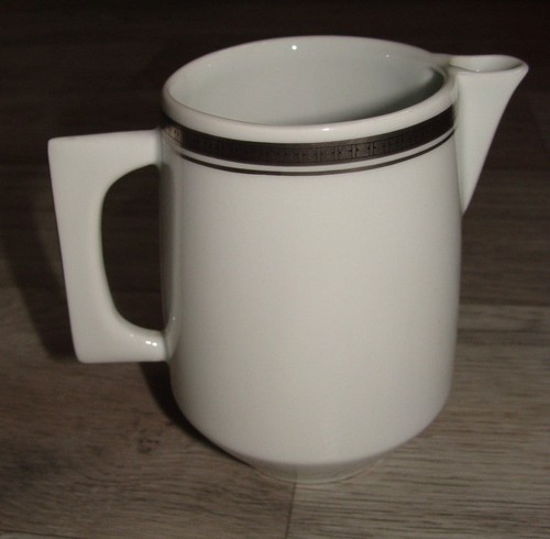 Pot lait ancien porcelaine - pot,