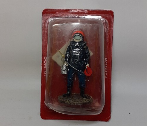 Figurine plomb pompier 5 - figurine,