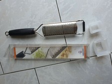 RAPE ZESTEUR AVEC POUSSOIR
