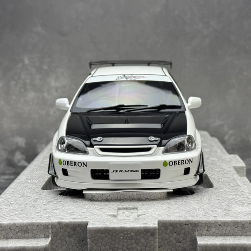Motorhelix honda civic - 1/18,