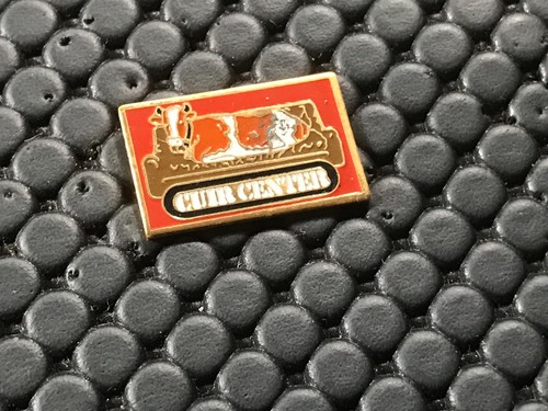 Pins pin badge animaux - animaux, vache