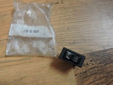 Neuf -Interrupteur toit