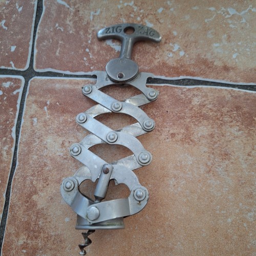 Anciens tire bouchons zig zag - anciens,