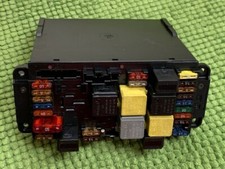 MERCEDES BOITIER FUSIBLE  SAM  2035451601