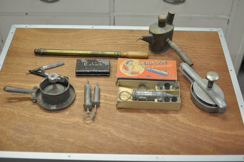 Lot objets anciens - lot,