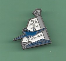 Pin's TGV *** CHARLES DE GAULE *** Numerote 057/300 ***