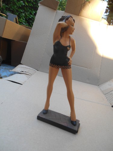 Curiosa sexy erotique - curiosa, figurine