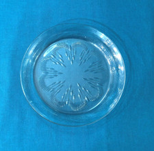 dessous de carafe / bouteille en cristal de BACCARAT modèle MOLIERE coupelle