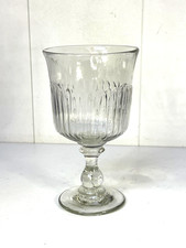 GROS VERRE TULIPE ANCIEN EN