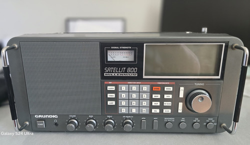 Grundig satellit 800 - satellit,