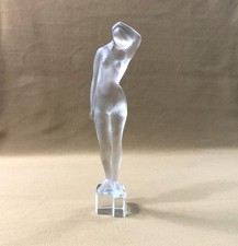 sculpture ART DECO femme nue en verre signé GUINGOT 22,5 cm Statue Statuette