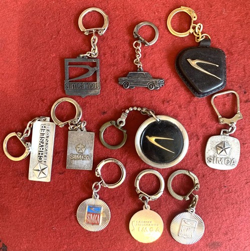 Lot porte cles - 10, voitures