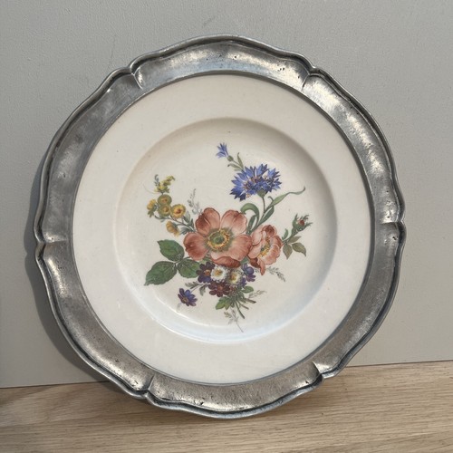 Petite assiette décorative - assiette,