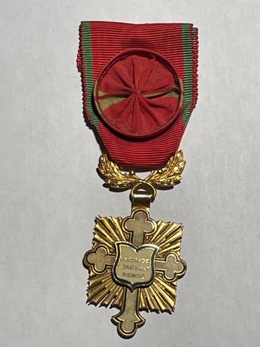 Médaille officier courage - médaille,