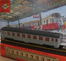 # 452  JOUEF HO  wagon voyageurs inox SNCF 1 ère classe toit noir en boite Train