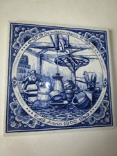 Joli carreau de faïence de