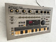 roland MC303