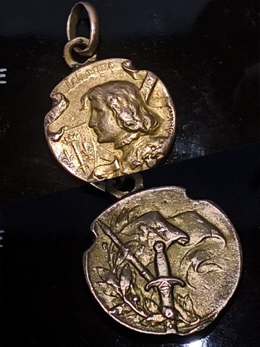 Médaille jeanne arc plaqué - jeanne,