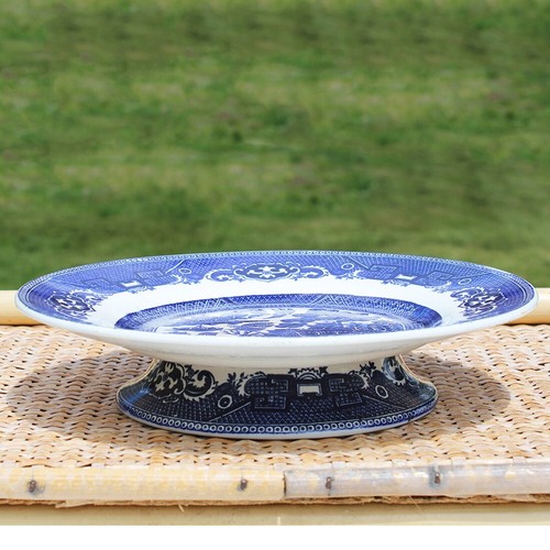 Ancienne assiette montée - , à