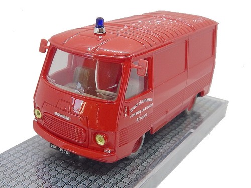 Peugeot 1966 pompiers - j7,