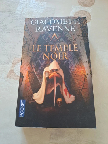 Roman temple noir - roman,