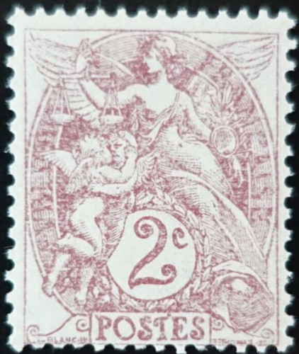 Papier grisâtre sur - papier,
