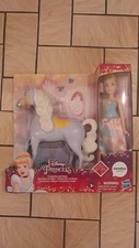 HASBRO DISNEY PRINCESS POUPEE
